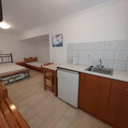 Hotel Stavros Playa de Perivolos